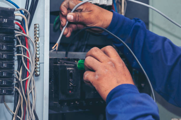 Best Emergency Electrical Repair  in Gulf Breeze, FL