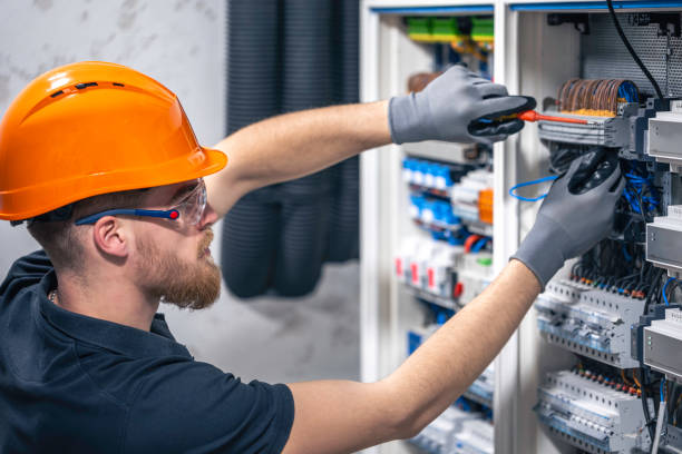 Best Local Electrician Companies  in Gulf Breeze, FL